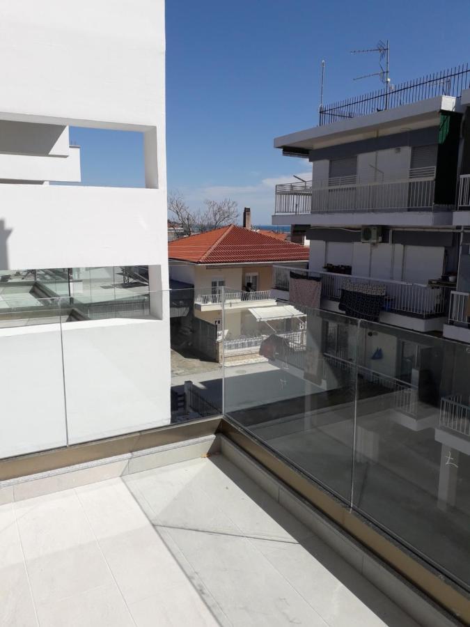 Villa Leonids 2 Nea Kallikrateia ภายนอก รูปภาพ