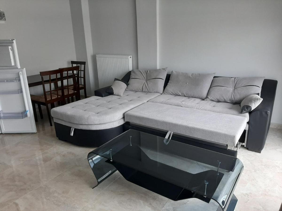 Villa Leonids 2 Nea Kallikrateia ภายนอก รูปภาพ