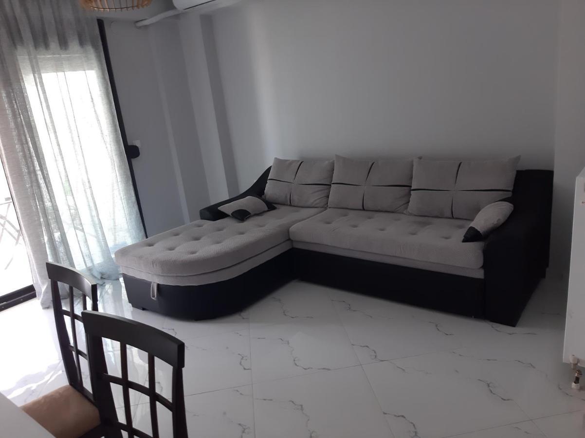 Villa Leonids 2 Nea Kallikrateia ภายนอก รูปภาพ